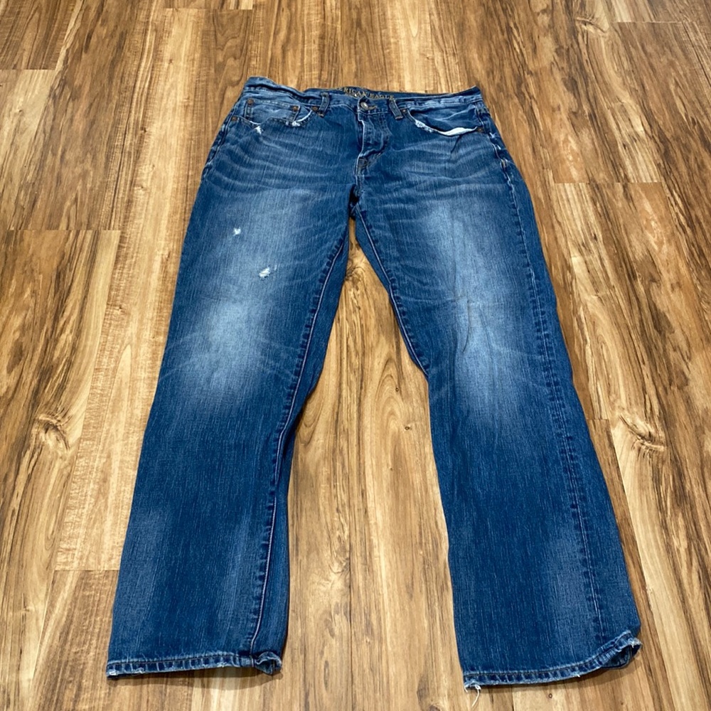 American Eagle Relaxed Straight Jeans